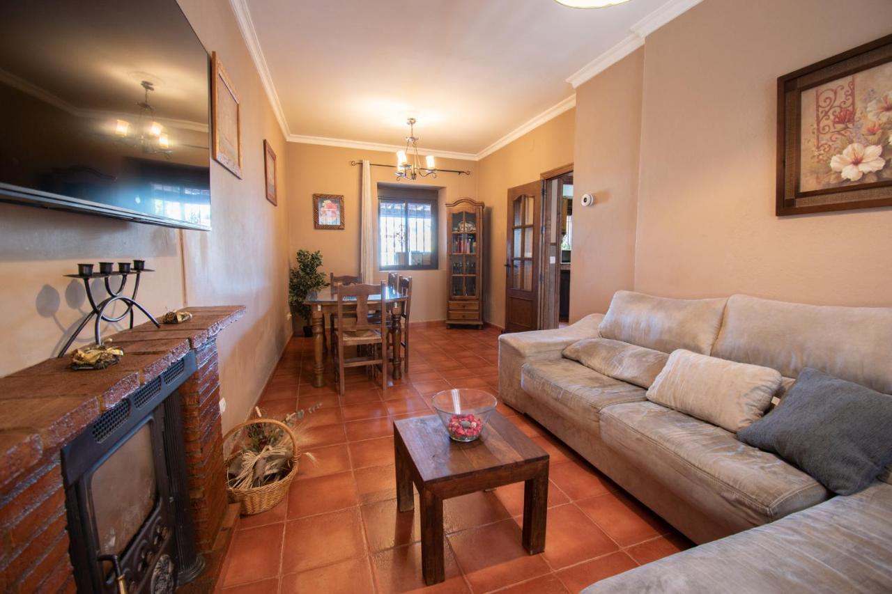 Villa Elisabeth Con Piscina Climatizada Chimenea Y Terraza Арріате Екстер'єр фото
