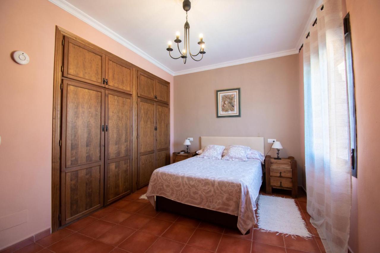 Villa Elisabeth Con Piscina Climatizada Chimenea Y Terraza Арріате Екстер'єр фото