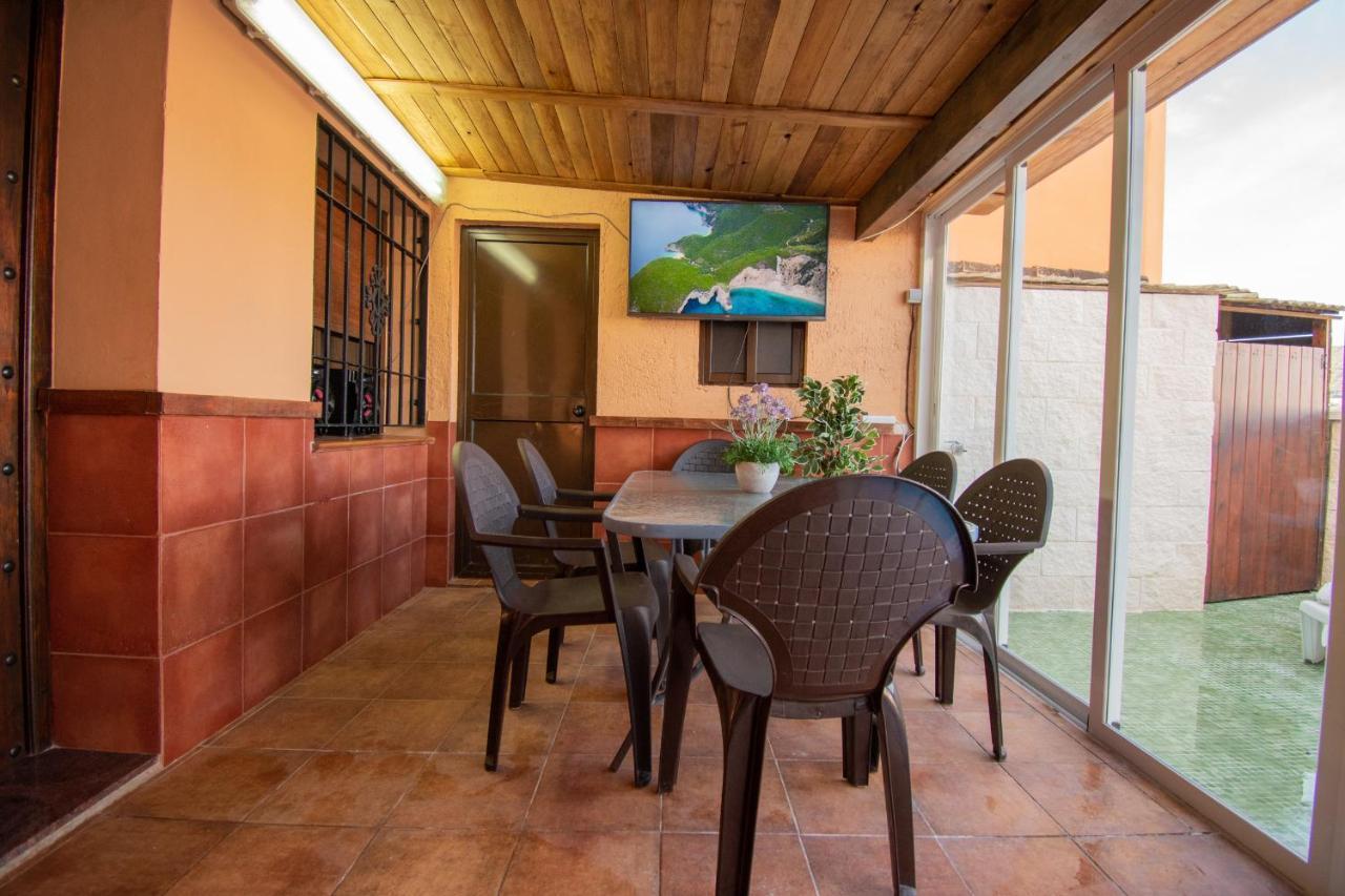 Villa Elisabeth Con Piscina Climatizada Chimenea Y Terraza Арріате Екстер'єр фото